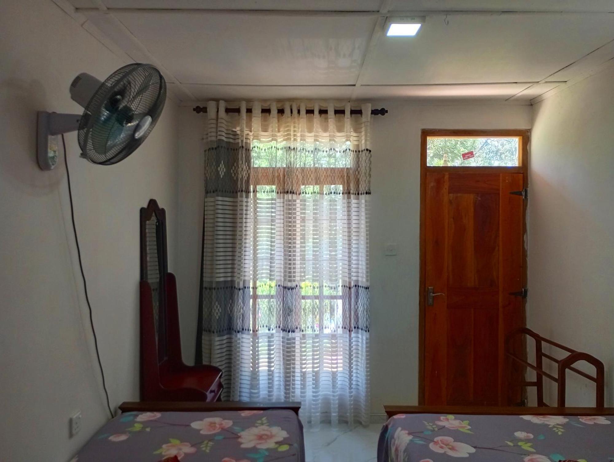 Pleasure Mount Homestay Элла Экстерьер фото