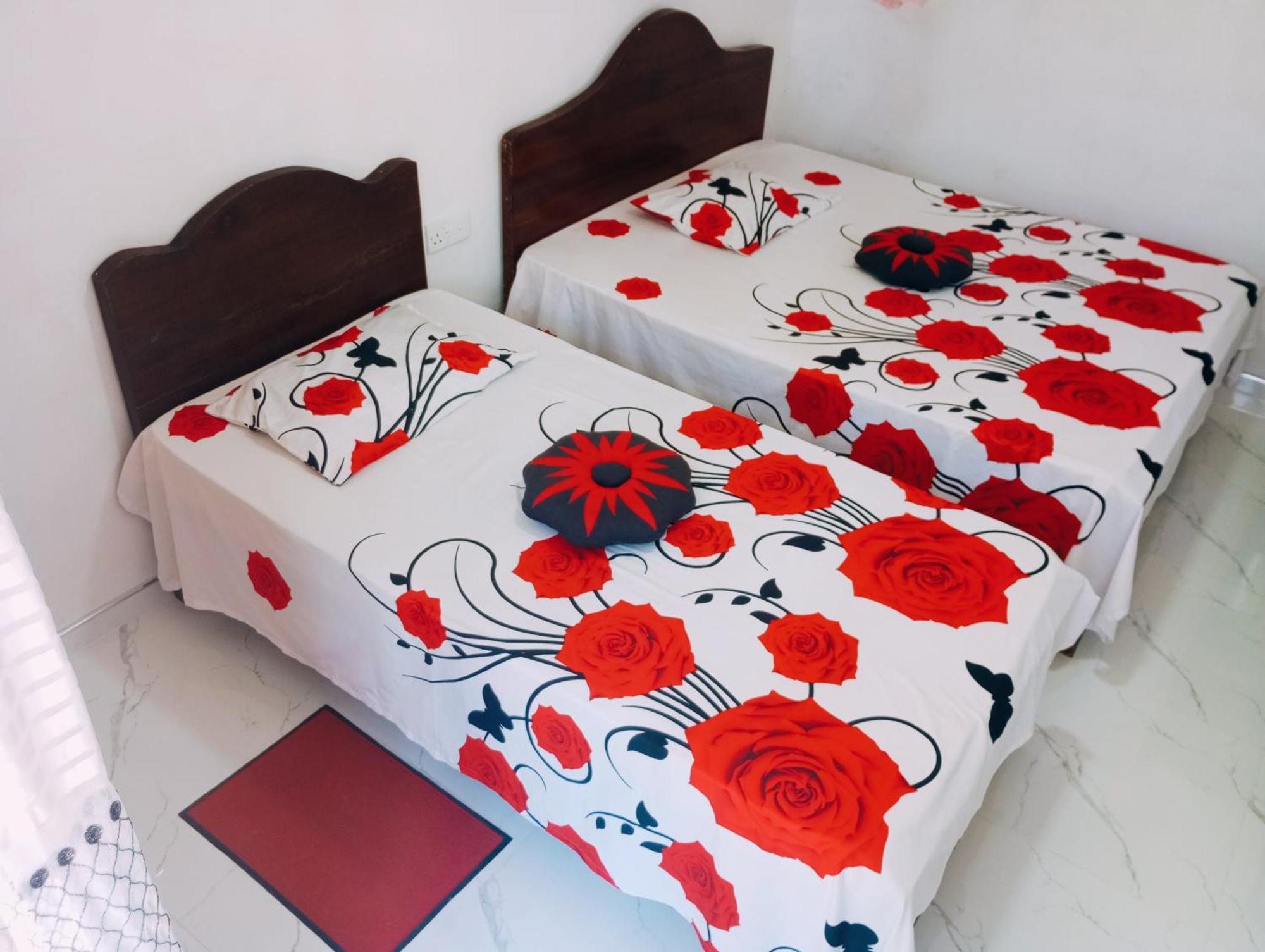 Pleasure Mount Homestay Элла Экстерьер фото